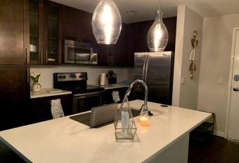 Buckhead Hidden Gem Spacious Home! has Balcony rooms