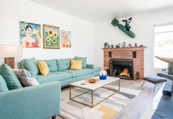 Juniper Terrace by Hi Desert Dwellings with 2 Houses 2 Kitchens Hot Tub Fire Pit and BBQ allows 18 year olds to book a room