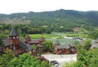 Korea Quality Elf Hotel has Balcony rooms