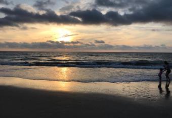 Vacaciones Playa Club Casa Blanca Same Esmeraldas has Balcony rooms