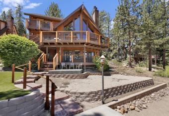 Cove Lakefront Chalet #2098 by Big Bear Vacations has Balcony rooms