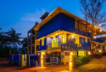 Shalom Backpackers Anjuna Goa allows 18 year olds to book a room