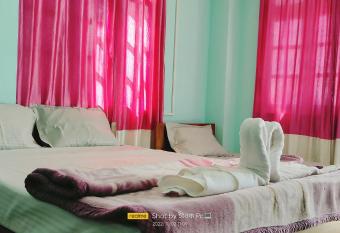 kardor lodge has Smoking/Balcony rooms