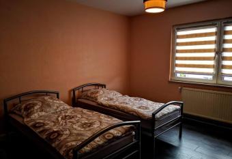 POLAT Apartments 4 allows 18 year olds to book a room