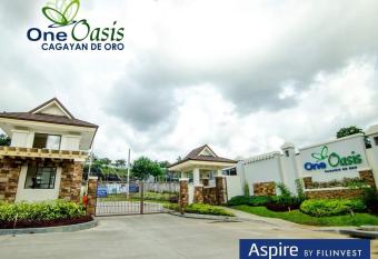 Mountain view in One Oasis 2 Bedroom Condo has Balcony rooms