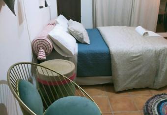 Una parada a l Anoia en apartamento compartido has Balcony rooms