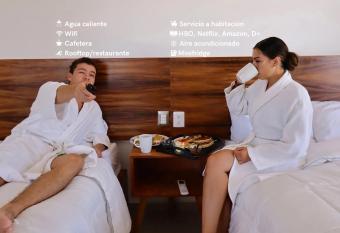 Horizonte Malec  n has Balcony rooms