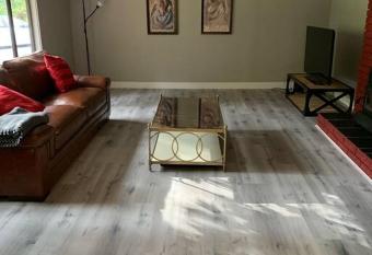 Cheerful 3-bedroom Home in Surrey allows 18 year olds to book a room