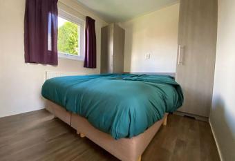 Chalet de Evelien allows 18 year olds to book a room