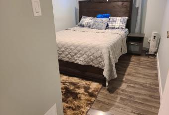 Winnipeg Peace Home allows 18 year olds to book a room