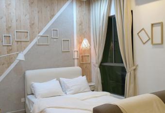 Peace home apex allows 18 year olds to book a room