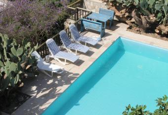 Eski Dat  a Pansiyon has Balcony rooms