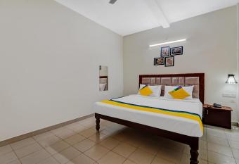 Itsy By Treebo - Green Villaa 2 Km From Pondicherry Railway Station allows 18 year olds to book a room