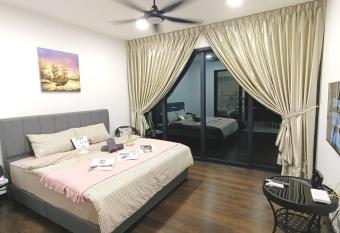 1308 Almas suites Lavender Netflix 100mbps By STAY has Balcony rooms