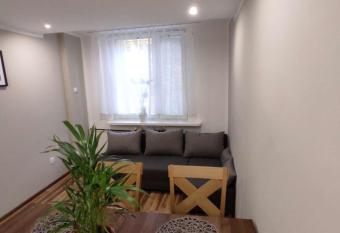 Apartament Silver 22 allows 18 year olds to book a room