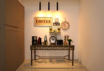 Palm House allows 18 year olds to book a room