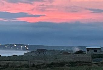 Annes-Beach-House has Balcony rooms