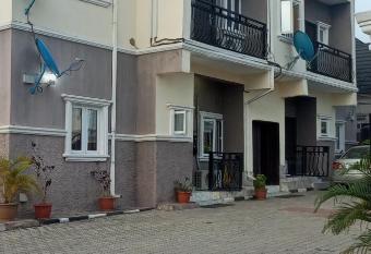 House114apartment has Balcony rooms