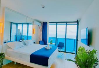 Orbi city aparthotel allows 18 year olds to book a room