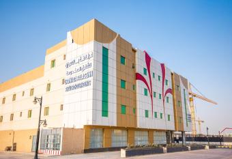 Granada Palace Inn allows 18 year olds to book a room