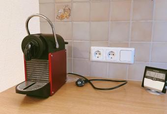 Frog   s Palace 2 has rooms with a private hot tub