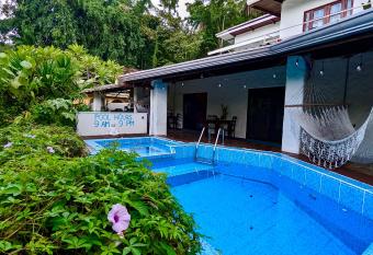Nova Beautiful boutique hotel Manuel Antonio allows 18 year olds to book a room