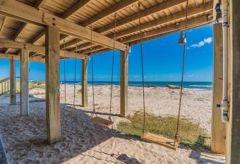 Starfish Swim-up Beachfront on spacious car-free beach has Balcony rooms