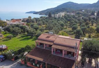 Minore studio 4 has Balcony rooms