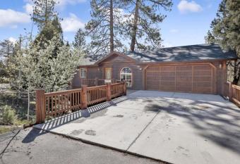 Lookout Lodge #2128 by Big Bear Vacations has Balcony rooms