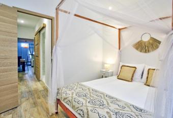 Charmant appartement avec ext  rieur privatif has Balcony rooms