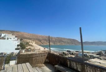 Good Vibes House Imsouane allows 18 year olds to book a room