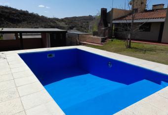 ESTANCIA VIEJA (CARLOS PAZ) has Balcony rooms