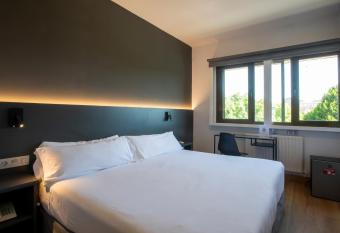 Sancho Ramirez allows 18 year olds to book a room