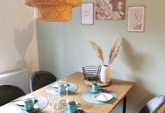 BohnApartments Blume 77 has Balcony rooms