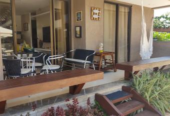 Oka Beach flat t  rreo, nascente em Muro Alto has Smoking/Balcony rooms