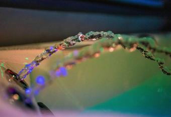 Appartement Spa Privatif Sauna #home&spa# has rooms with a private hot tub