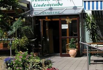 Pension Lindenallee has Balcony rooms