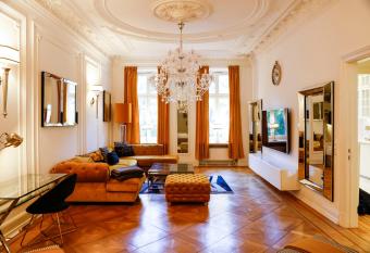 Sleephotels Alsterroom has Balcony rooms