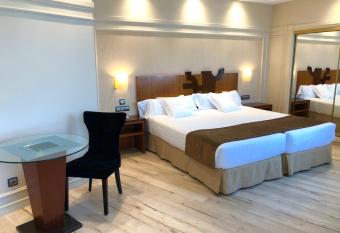 Hotel Olid allows 18 year olds to book a room