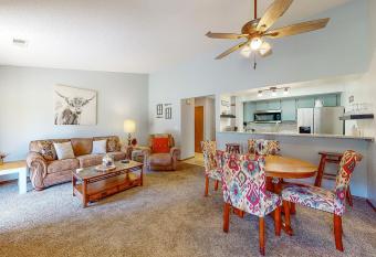 Turnberry Condo at Pointe Royale has Balcony rooms