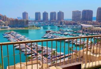 Amazing Furnished 2 bedrooms TOWER 21 The Pearl 1306 allows 18 year olds to book a room