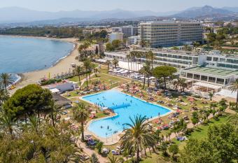 Sol Marbella Estepona Atalaya Park has Balcony rooms