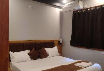 Devi Residency has Balcony rooms