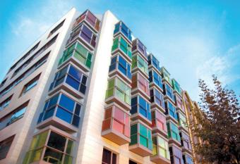 Hesperia Bilbao allows 18 year olds to book a room