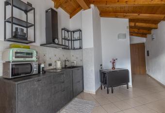 L Atelier duTemps - K&K Apartment has Balcony rooms