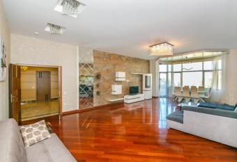 Sea View Apartment On Millenium Palace has Smoking/Balcony rooms