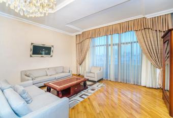 Sea View Apartment White House has Smoking/Balcony rooms