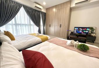 SEPANG CIRCUIT # Bell Suite Twin King Sepang Kota Warisan KLIA - Near KLIA has Balcony rooms