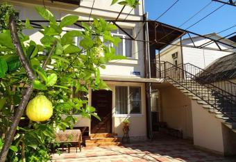                       has Smoking/Balcony rooms