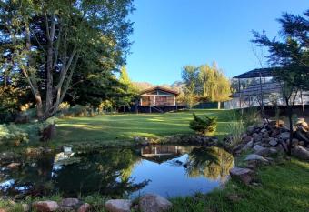 Casa de Monta  a en el Pedemonte Mendocino has Balcony rooms